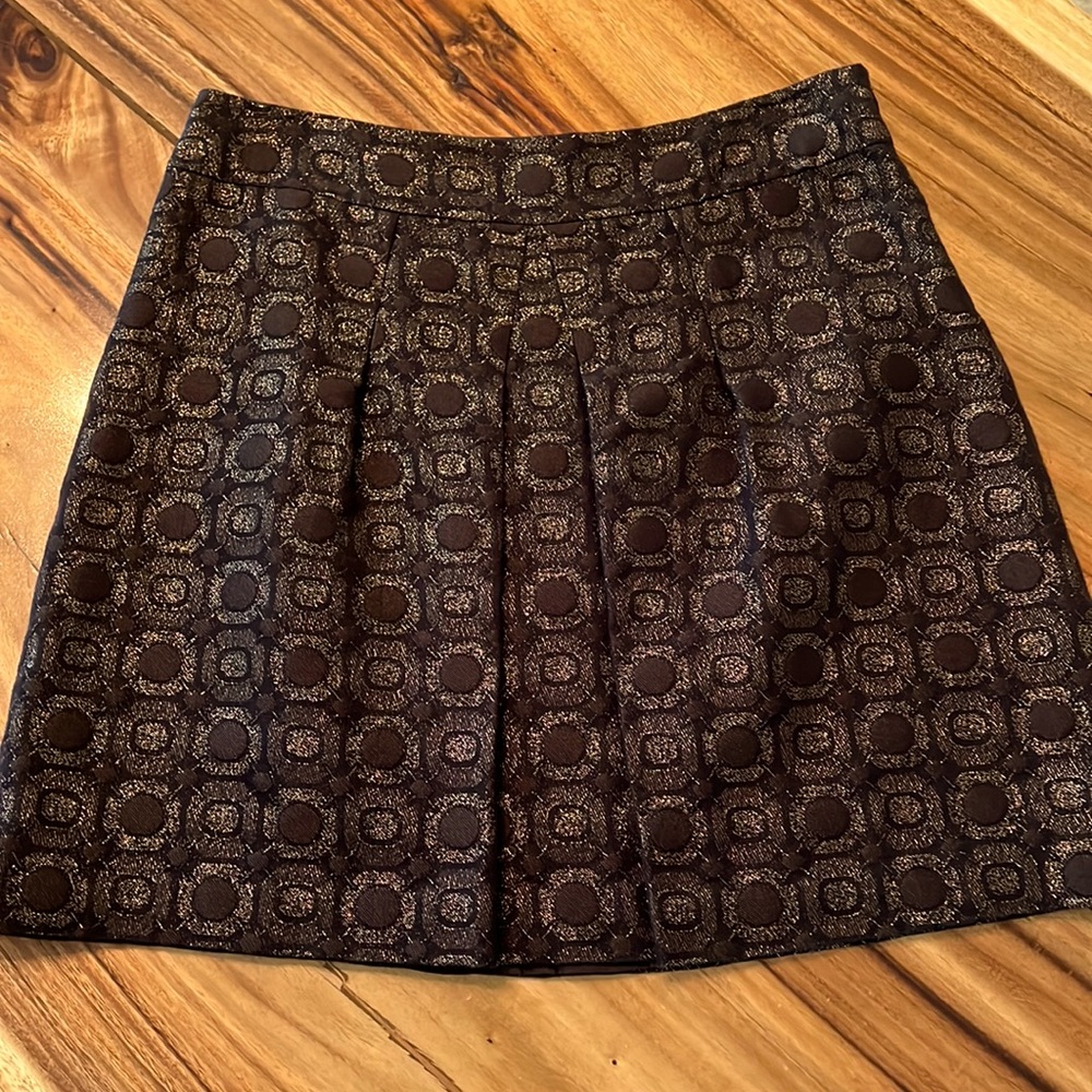 Gorgeous brown & copper skirt! 14